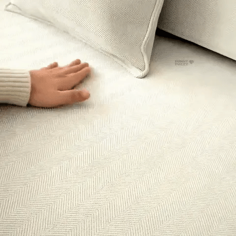 SeatGuard – Maximum Protection for Your Sofa